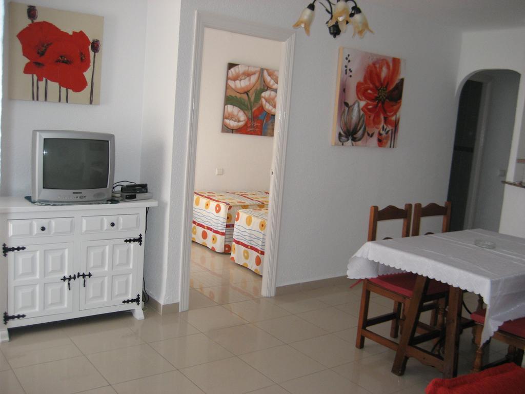 Apartamentos Intercentro Torrox-Costa Eksteriør bilde