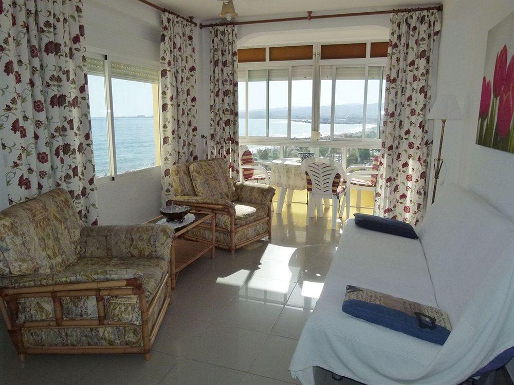 Apartamentos Intercentro Torrox-Costa Eksteriør bilde