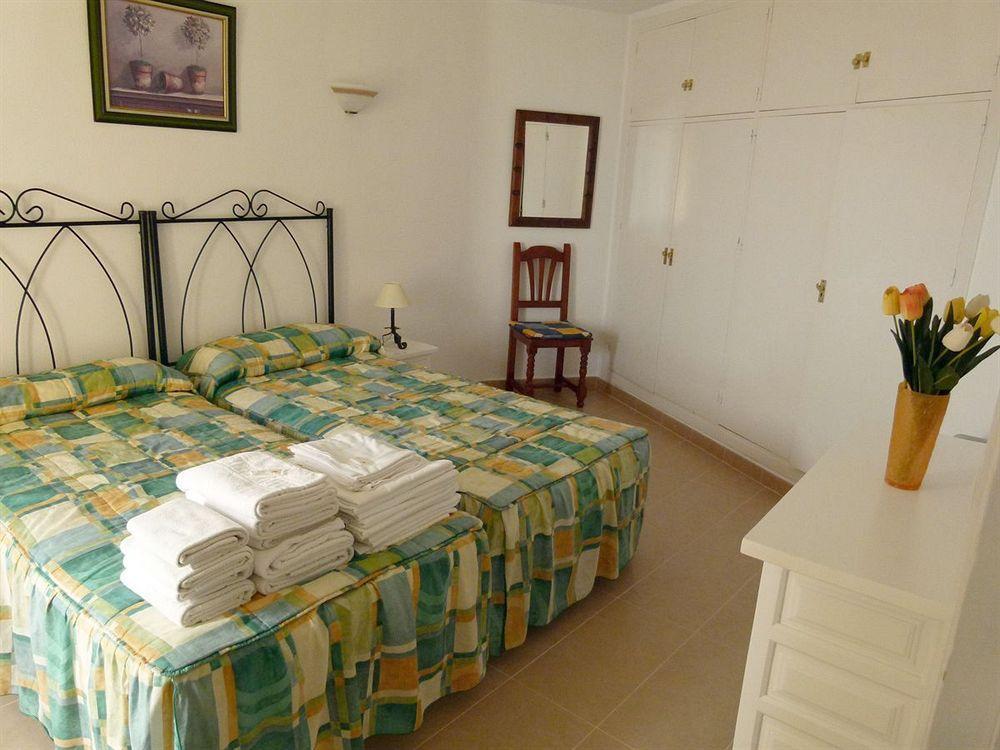 Apartamentos Intercentro Torrox-Costa Eksteriør bilde