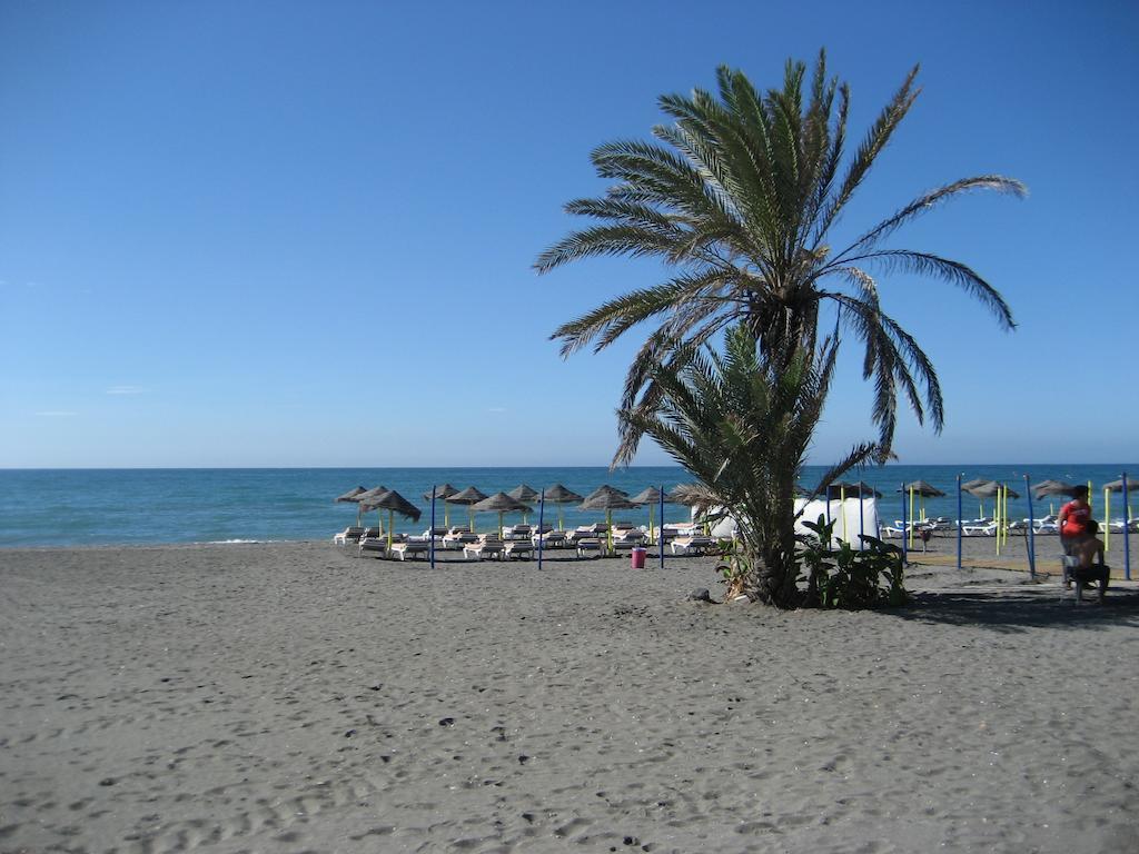 Apartamentos Intercentro Torrox-Costa Eksteriør bilde