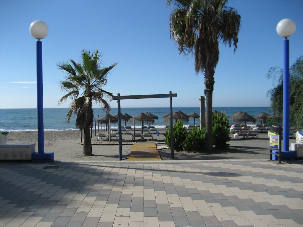 Apartamentos Intercentro Torrox-Costa Eksteriør bilde